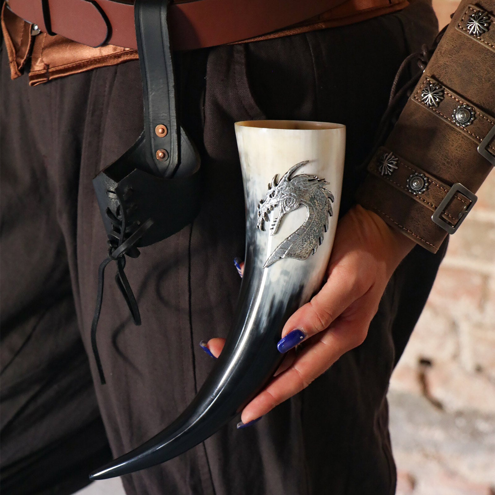 Image produit Corne à boire tête de dragon