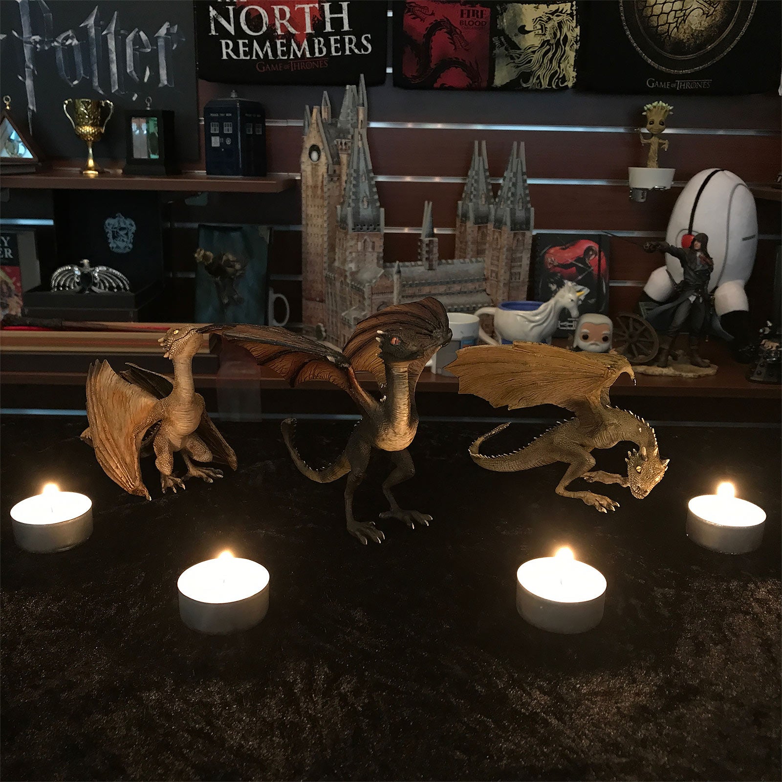 Productafbeelding Game of Thrones - Viserion Drakenbaby Beeldje