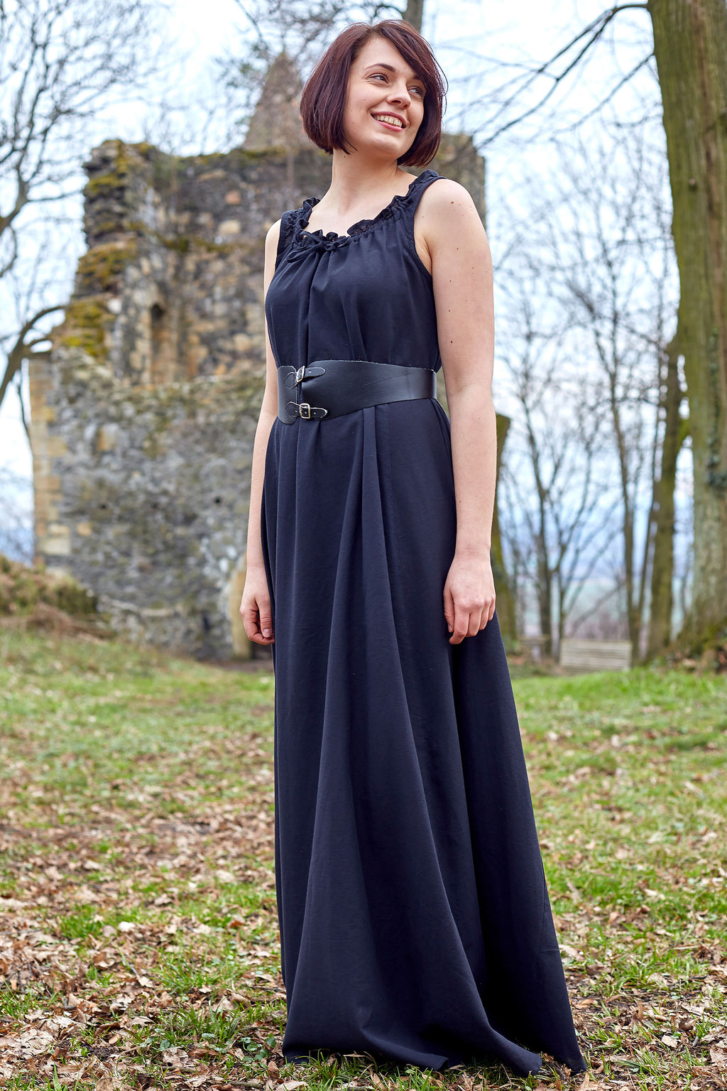 Image produit Sur-robe médiévale Ella noire