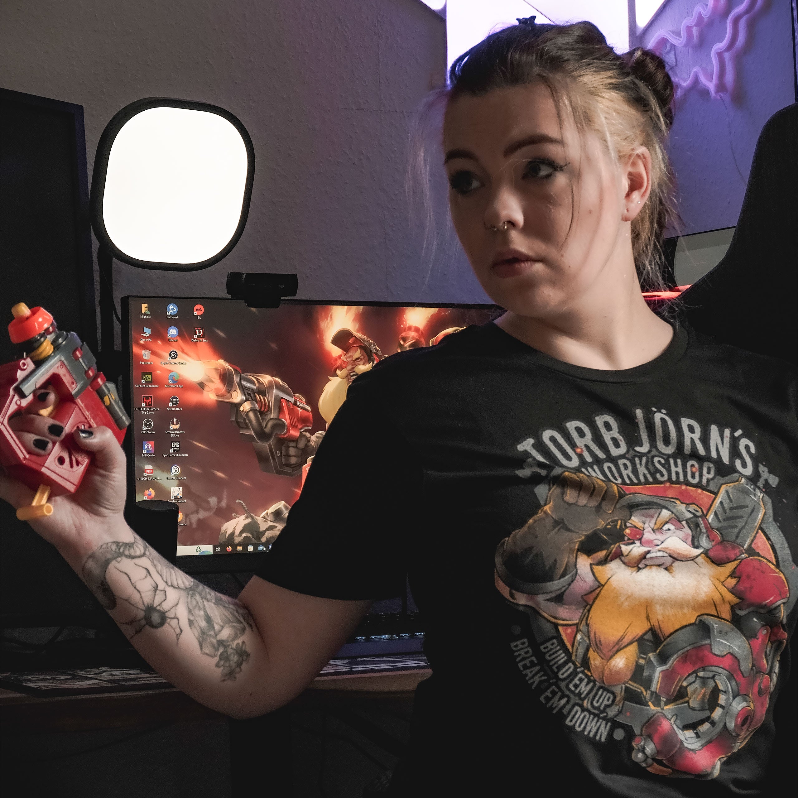 Image produit Overwatch - T-shirt noir de l'atelier de Torbjörn