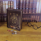 Productafbeelding Harry Potter - Hogwarts Toverboek Spaarpot