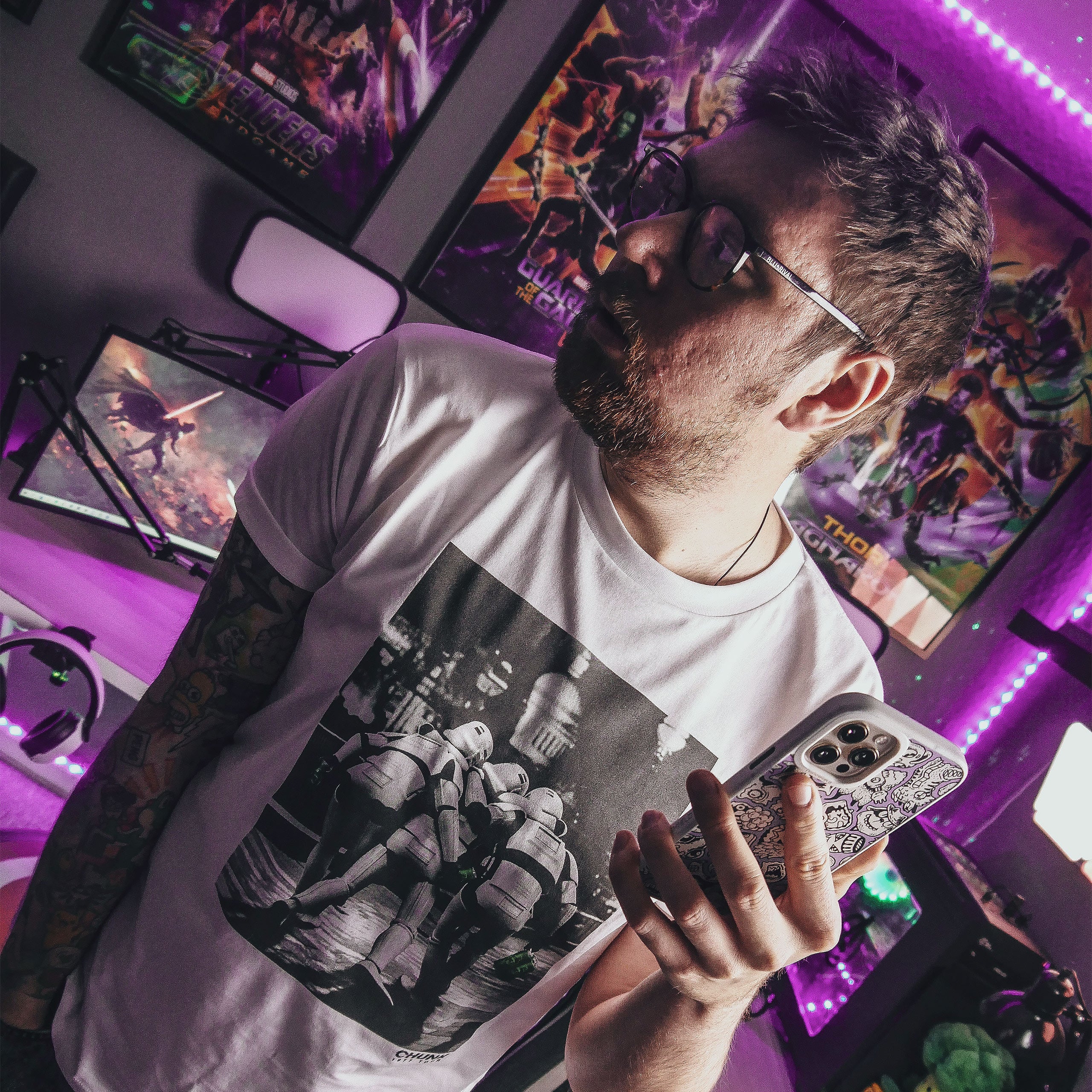 Image produit T-Shirt Imperial Fighters at Night pour les fans de Star Wars
