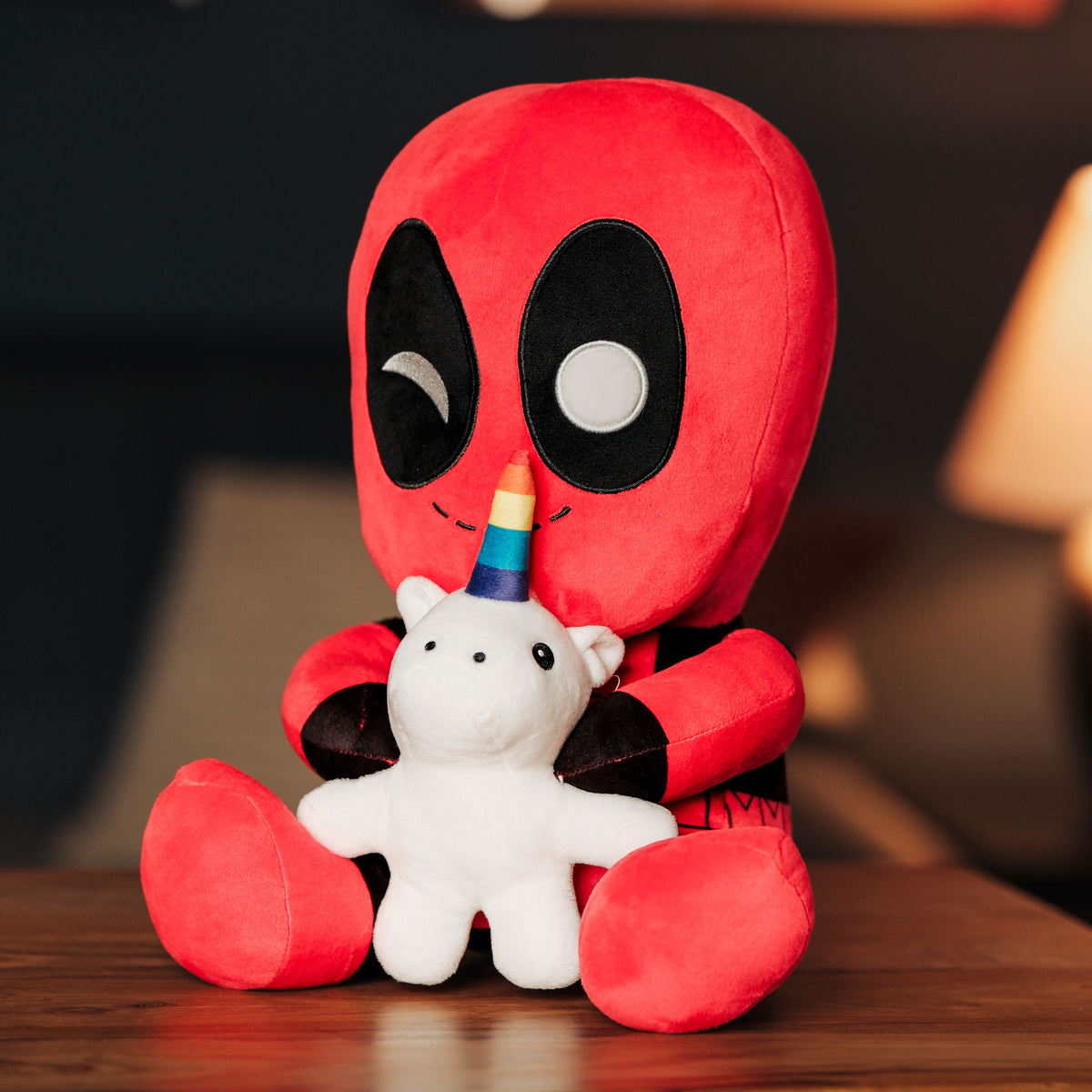 Deadpool - Unicorn HugMe pluchen figuur met vibratie 36 cm