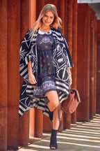 Productafbeelding Harry Potter - Magische Symbolen Poncho