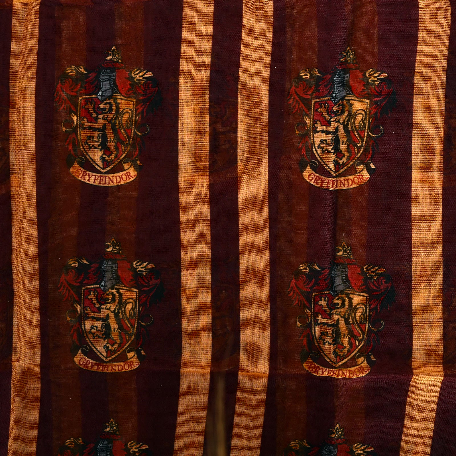 Productafbeelding Harry Potter - Gryffindor Loop Sjaal