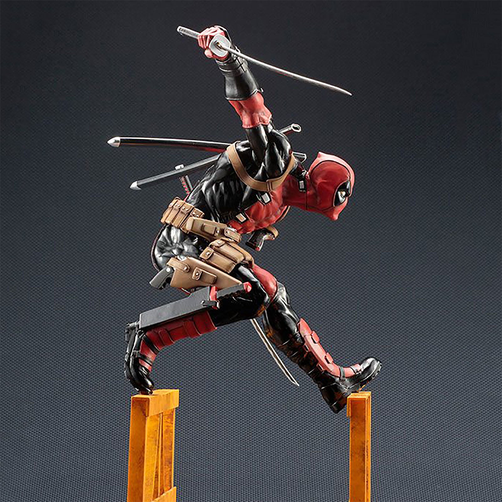 Produktbild Super Deadpool Sammler Statue 43 cm