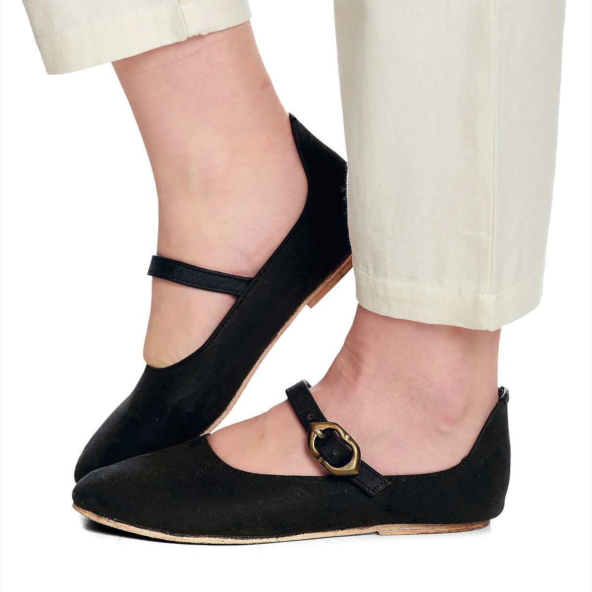 Productafbeelding Middeleeuwse Schoenen Cecilie Dames Zwart