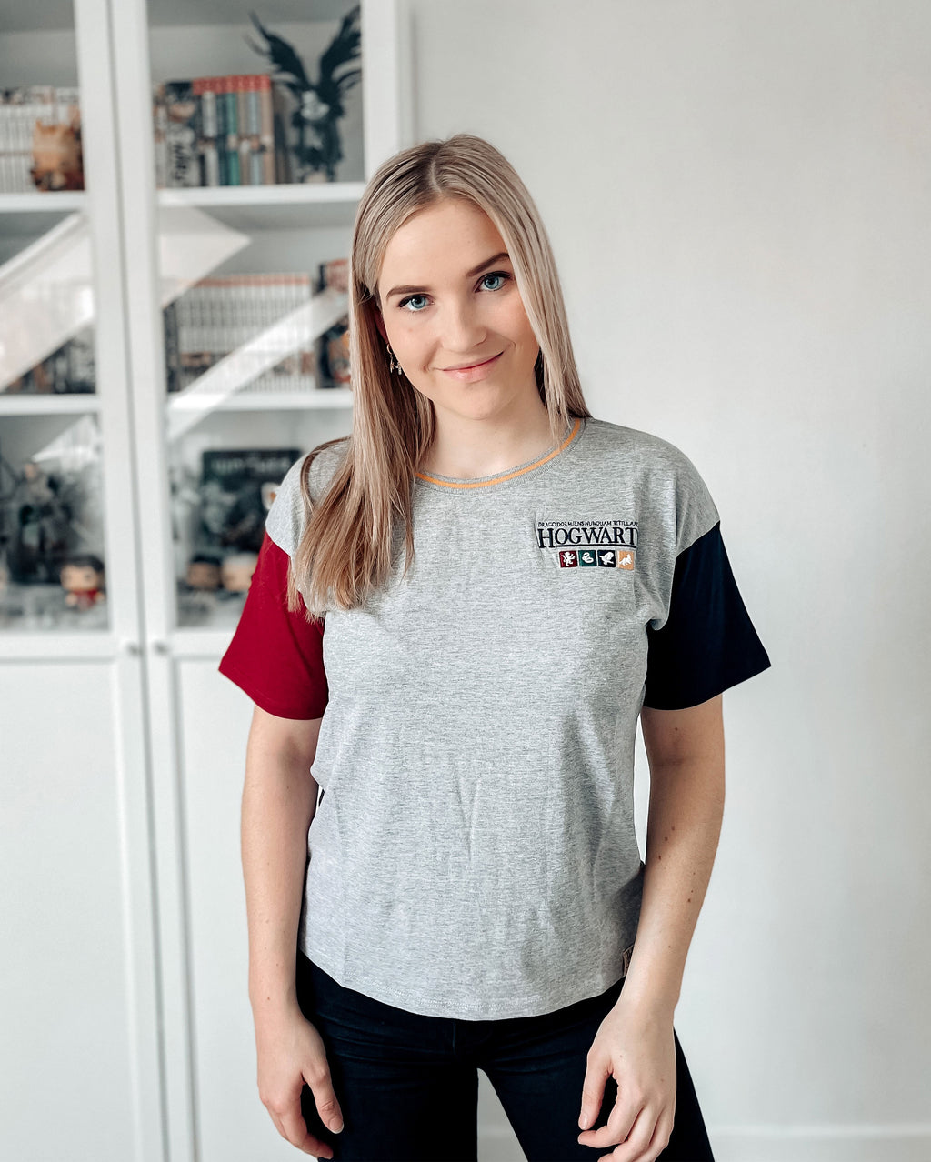 Productafbeelding Harry Potter - Hogwarts Crop Top Dames Grijs