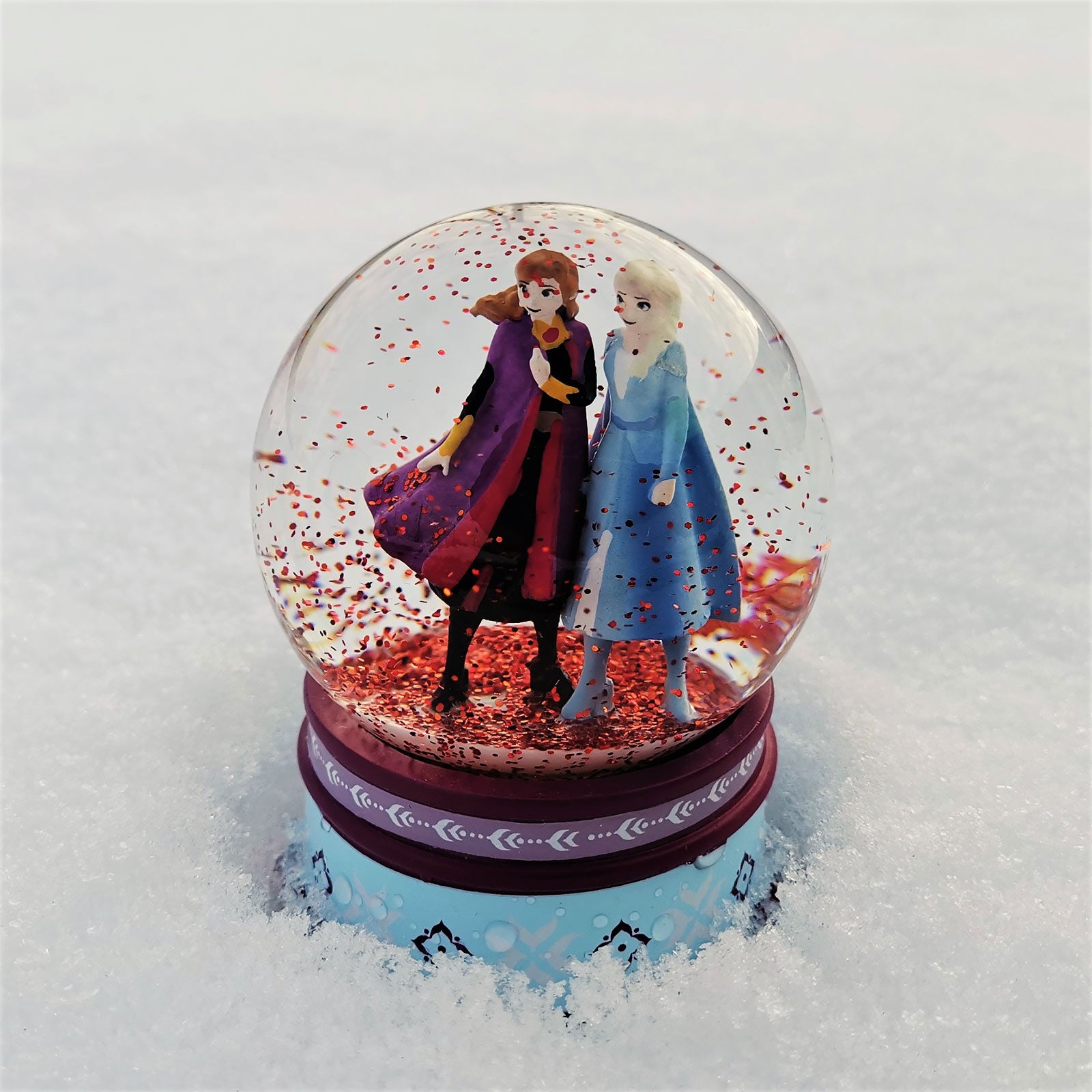 Productafbeelding Frozen - Anna en Elsa Sneeuwbol met Glitter