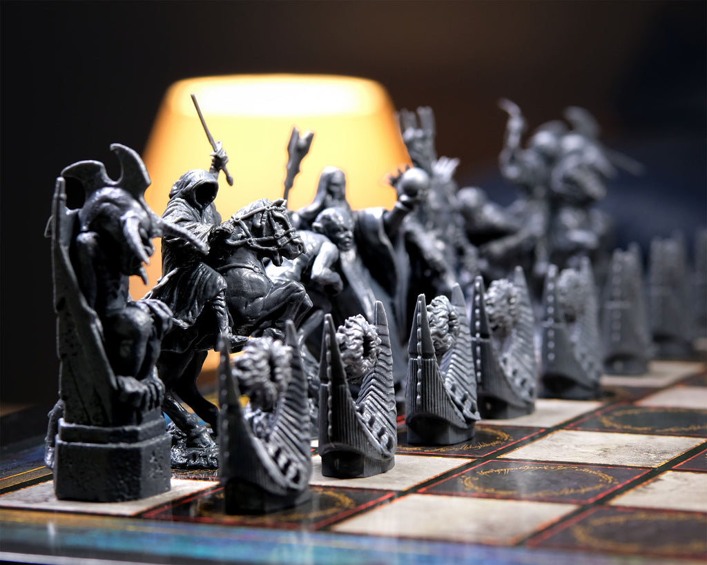 Produktbild Der Herr der Ringe - Schlacht um Mittelerde Schachspiel