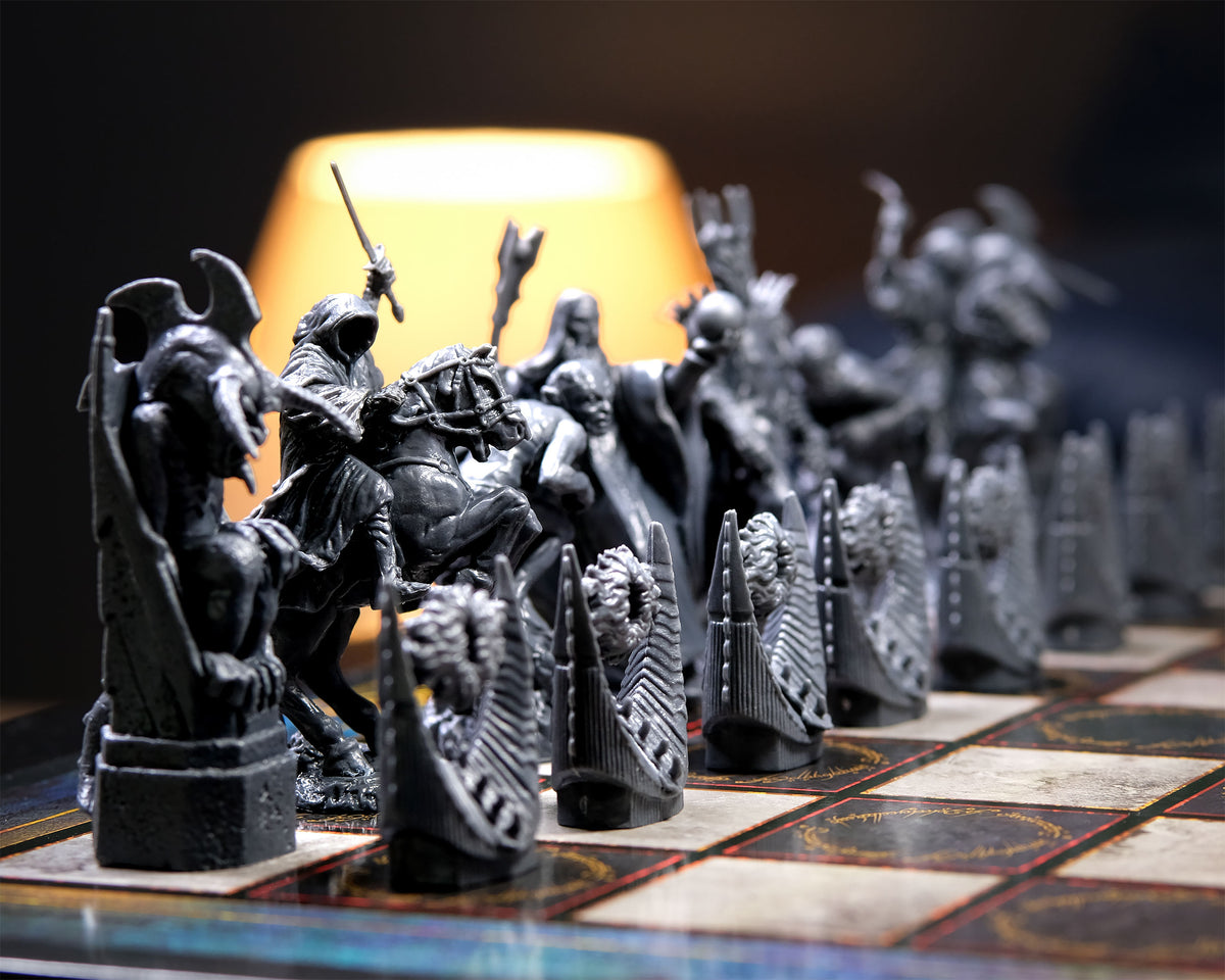 Produktbild Der Herr der Ringe - Schlacht um Mittelerde Schachspiel