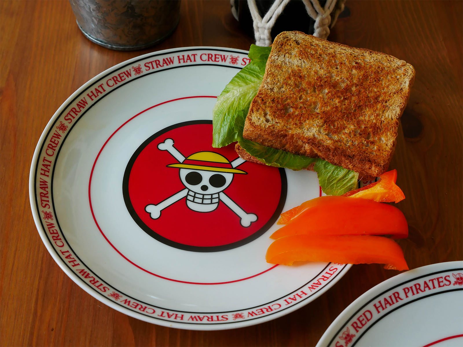 Image produit One Piece - Ensemble d'assiettes Logos des Équipages de Pirates
