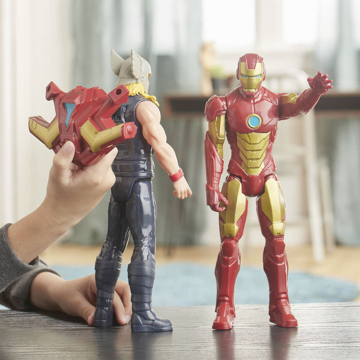 Productafbeelding Avengers - Iron Man Blast Gear Actiefiguur 29 cm