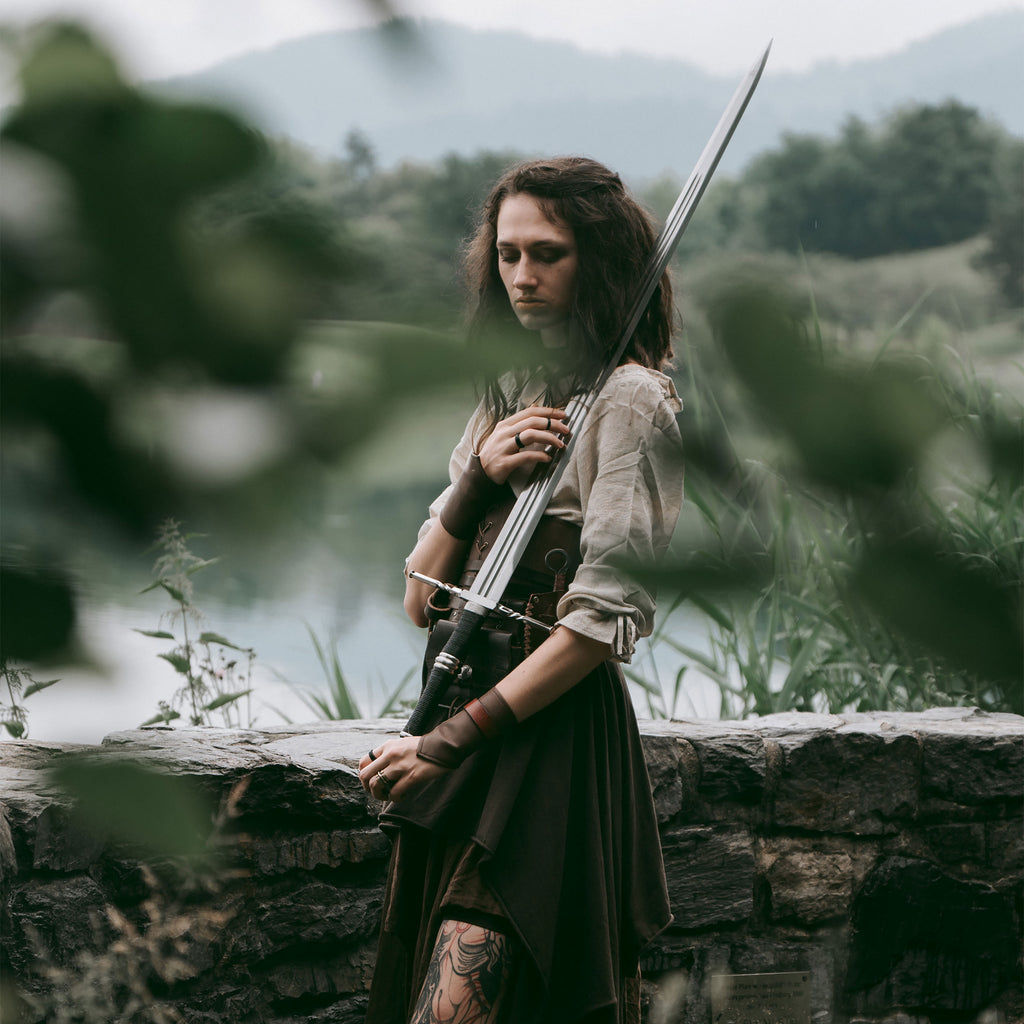 Produktbild Geralt von Riva Stahlschwert Replik mit Scheide für Witcher Fans