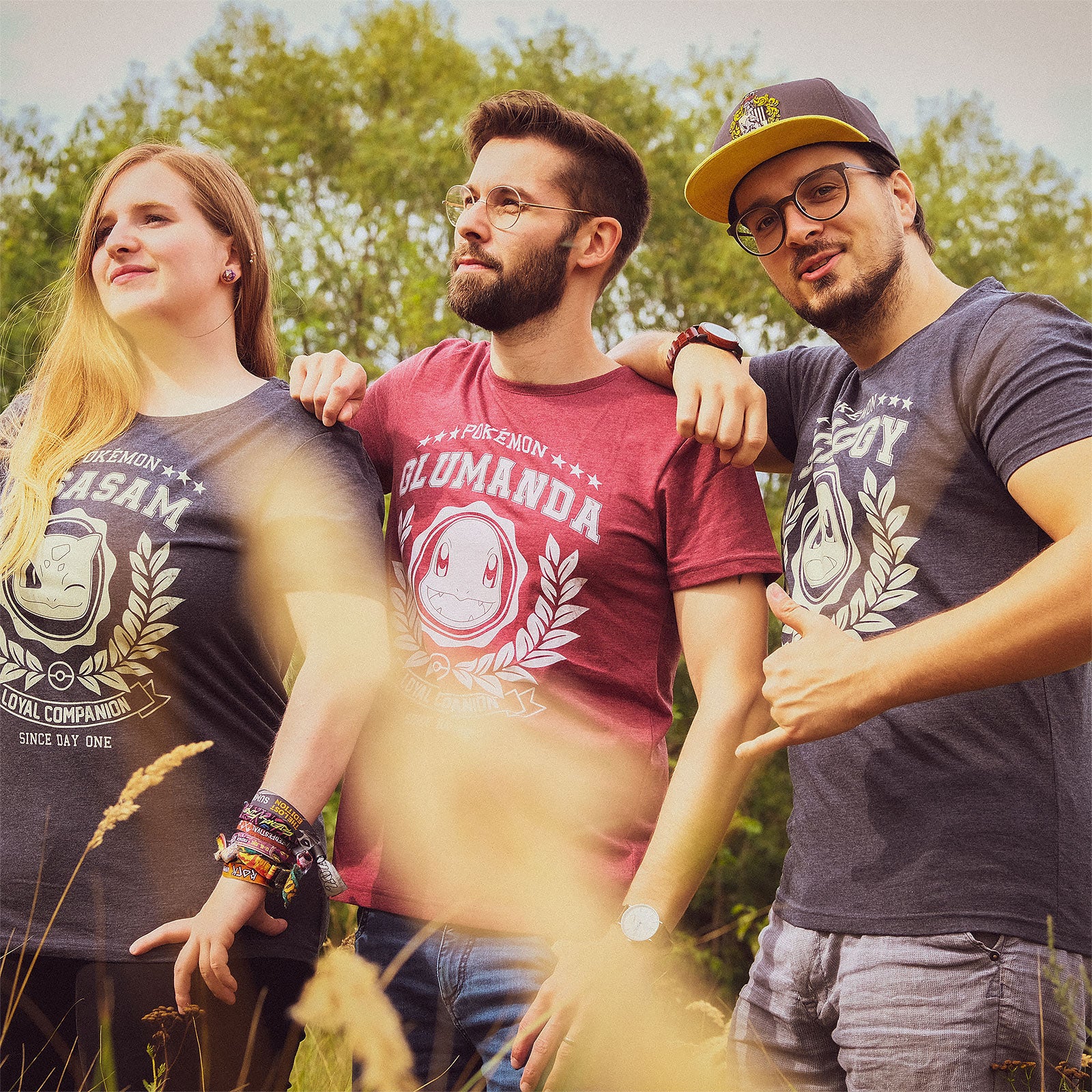 Image produit Pokemon - T-shirt rouge Compagnon Loyal de Salamèche