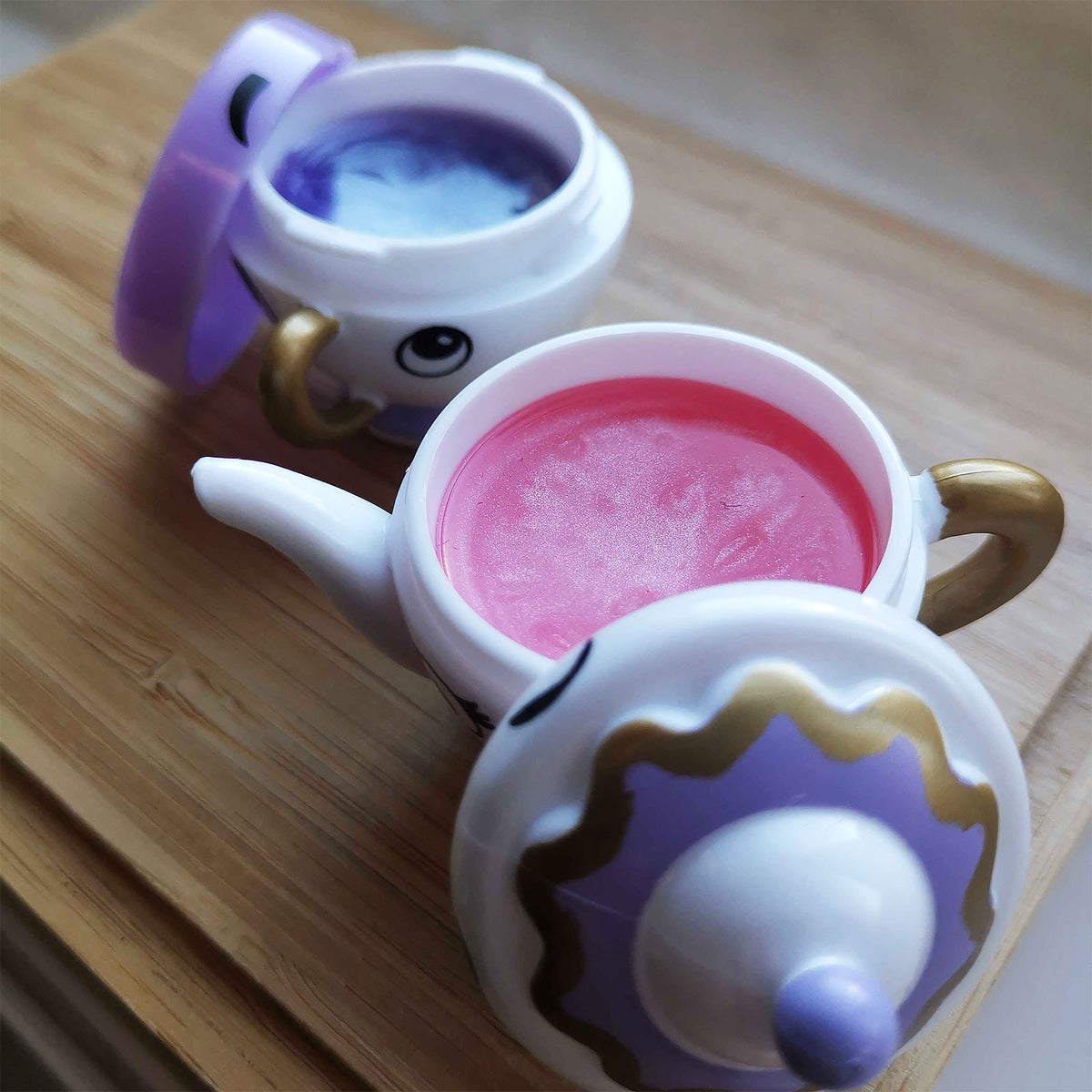 Productafbeelding Beauty and the Beast - Madame Pottine en Tassilo Lippenbalsem 2-delig set