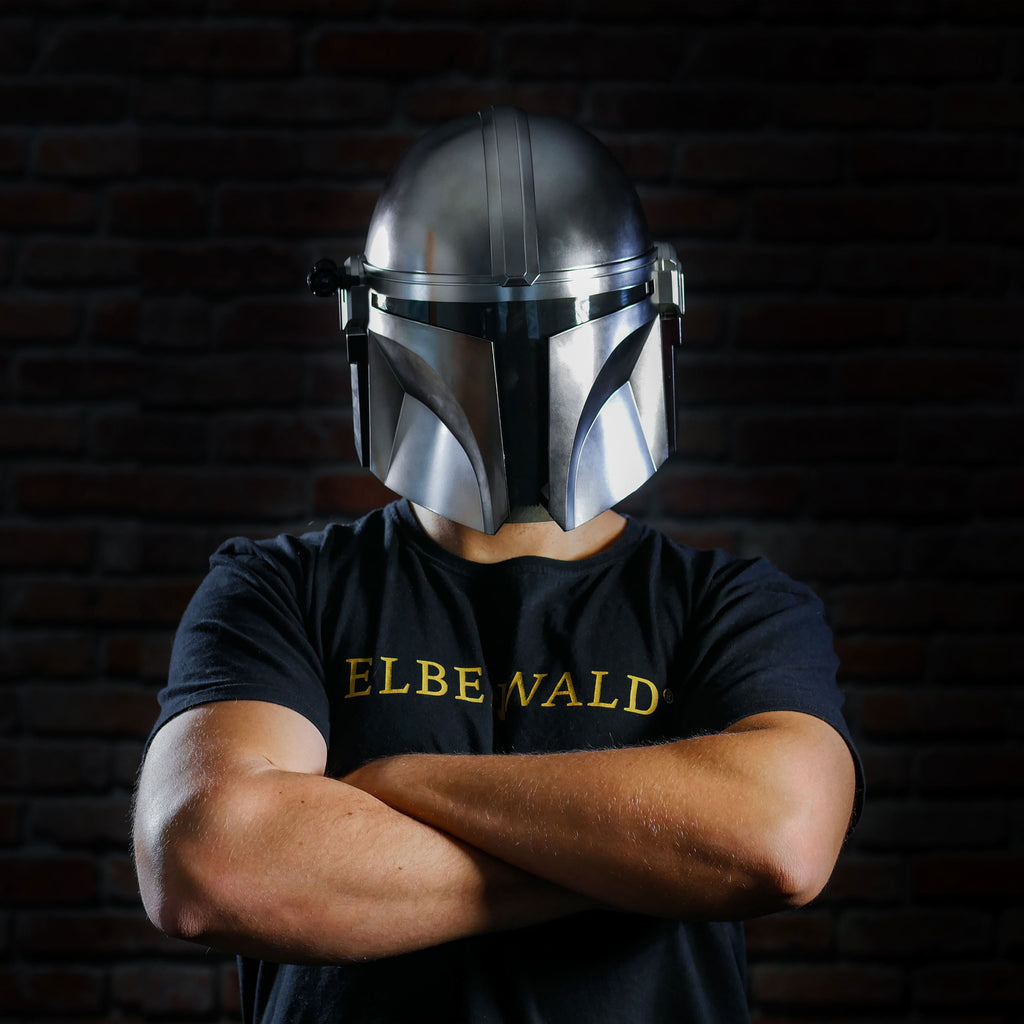 Productafbeelding The Mandalorian Helm Replica met Licht - Star Wars