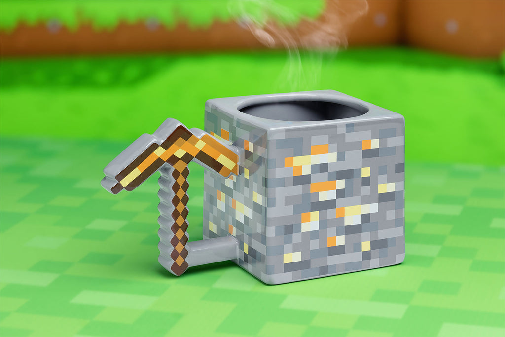 Productafbeelding Minecraft - Beker met 3D Houweel Handvat
