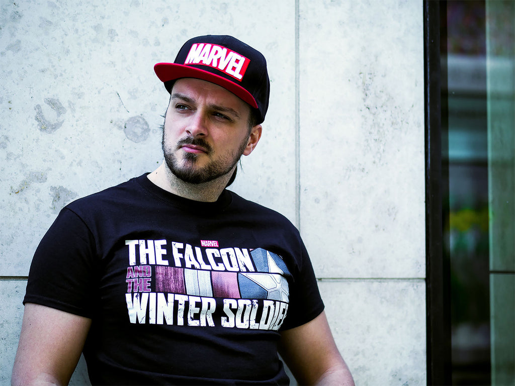 Image produit The Falcon and the Winter Soldier - T-Shirt Logo noir