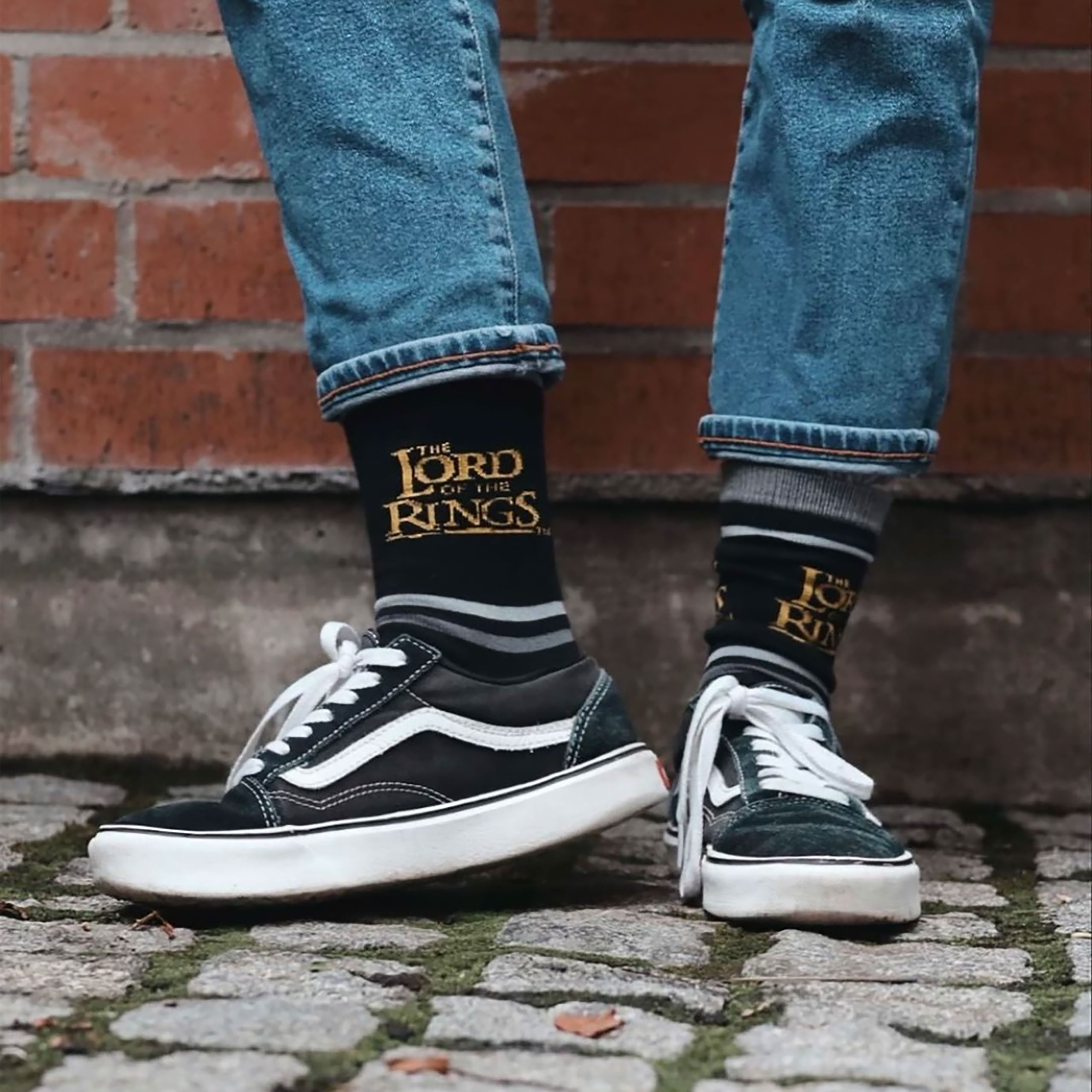 Image produit Chaussettes Terre du Milieu 3 paires dans boîte cadeau - Le Seigneur des Anneaux