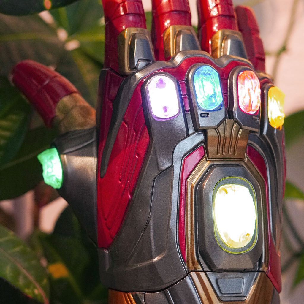 Productafbeelding Avengers - Iron Man Gauntlet met licht en geluid
