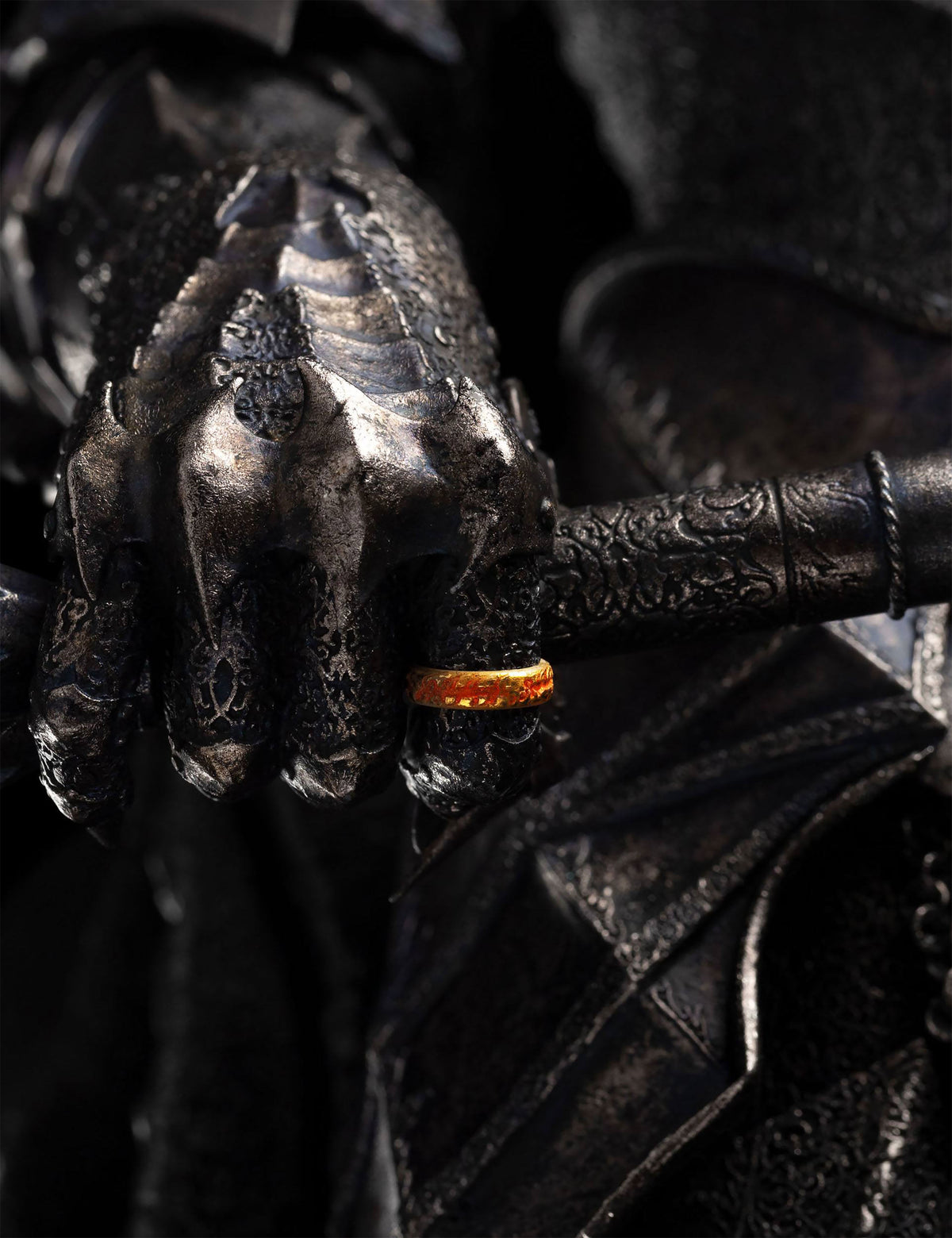Productafbeelding Heer der Ringen - Sauron De Donkere Heer Standbeeld 66 cm