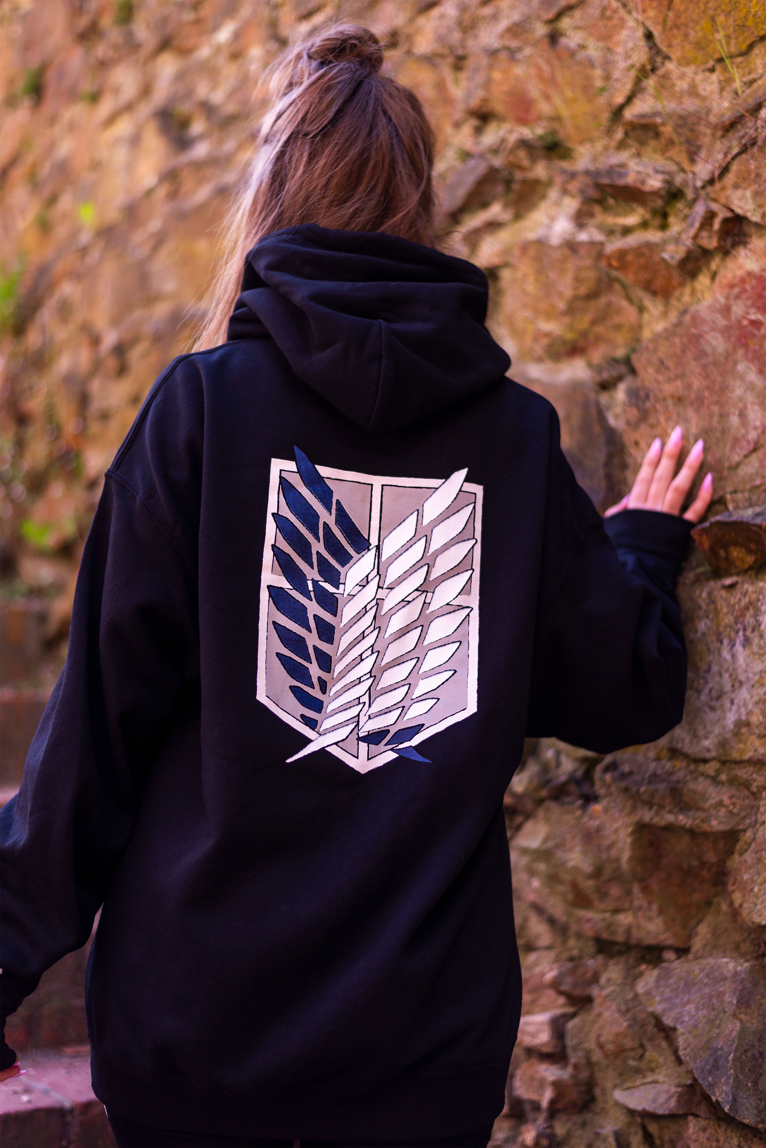 Produktbild Attack on Titan - Survey Corps Hoodie schwarz