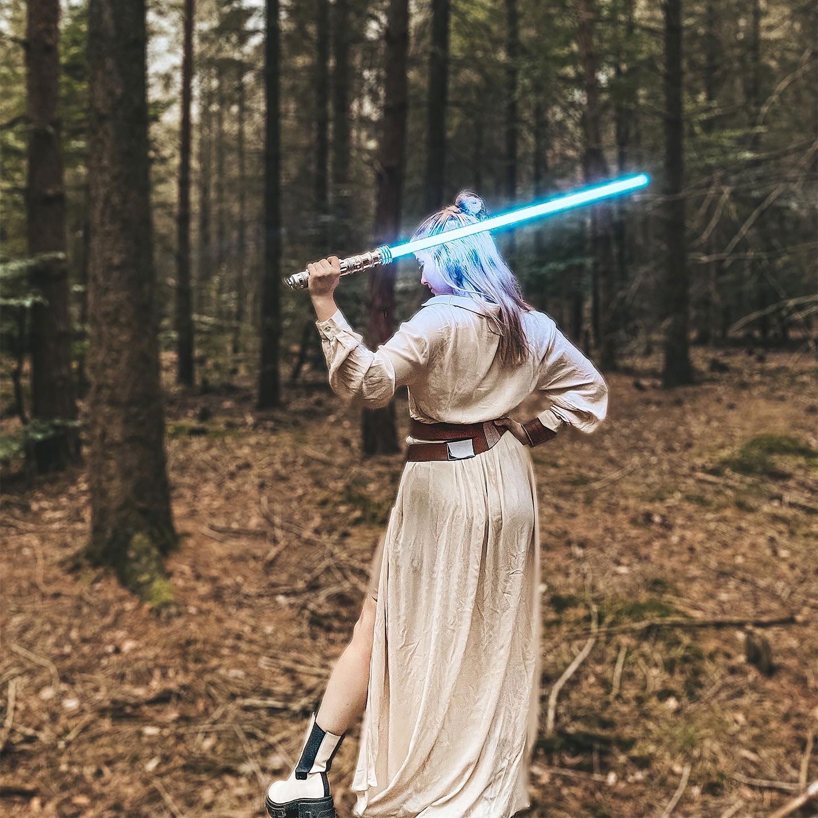 Produktbild Star Wars - Leia Organa Force FX Elite Lichtschwert