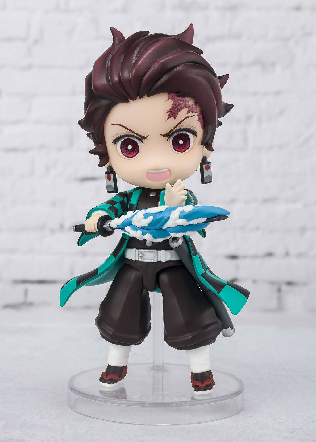 Produktbild Demon Slayer - Tanjiro Kamado Actionfigur 9 cm