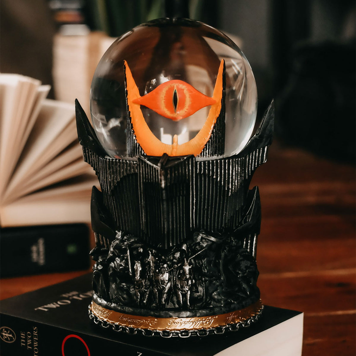 Produktbild Der Herr der Ringe - Sauron Schneekugel deluxe