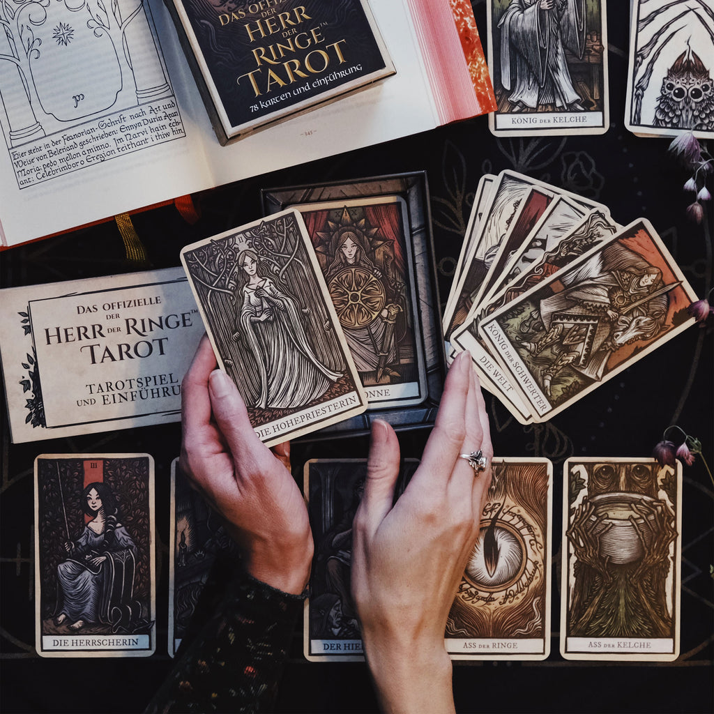 Image produit Le Seigneur des Anneaux Tarot - Jeu de Cartes