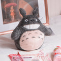 Image produit Totoro - Figurine en peluche souriante grise