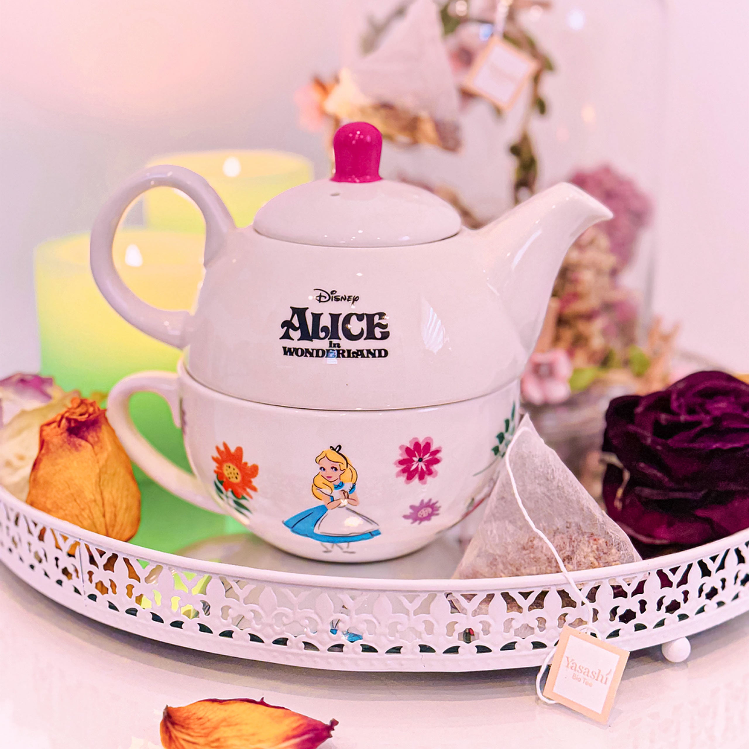 Image produit Alice au Pays des Merveilles - Théière Looking For Wonderland avec tasse