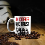 Productafbeelding Originele Stormtrooper - In Coffee We Trust Mok