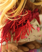 Image produit Figurine en peluche E.T. avec robe et chapeau