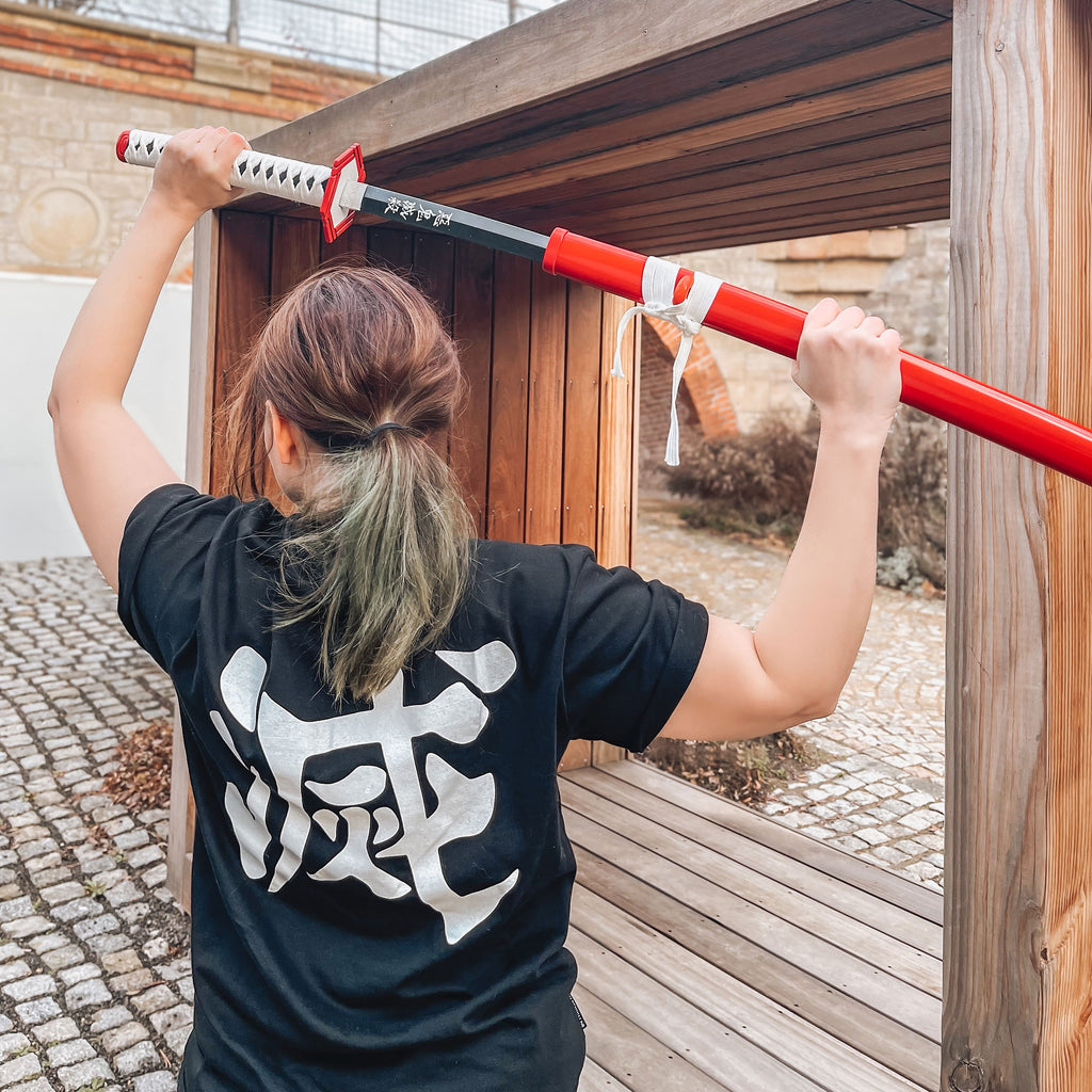 Produktbild Giyu Katana für Demon Slayer Fans