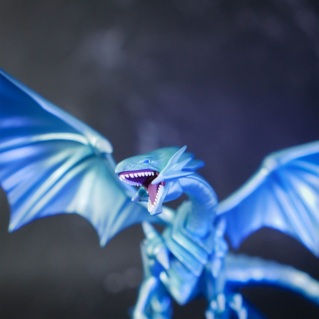 Productafbeelding Yu-Gi-Oh! - Blauwogige Witte Draak Duel Monsters Standbeeld