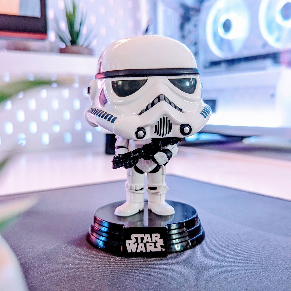 Produktbild Star Wars - Stormtrooper Funko Pop Wackelkopf-Figur