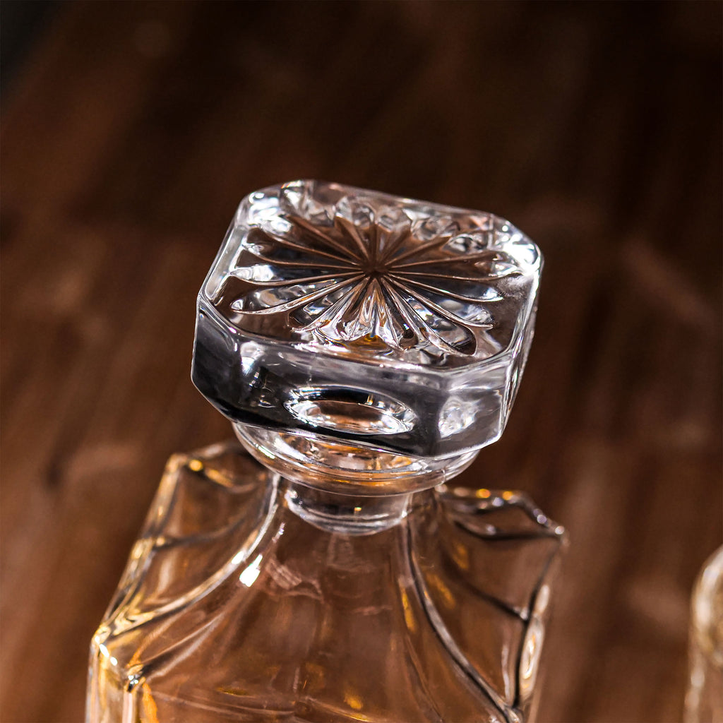 Image produit Game of Thrones - Carafe avec bouchon et ensemble de verres