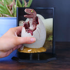 Image produit Jurassic Park - Figurine Diorama d'Oeuf de Bébé Vélociraptor