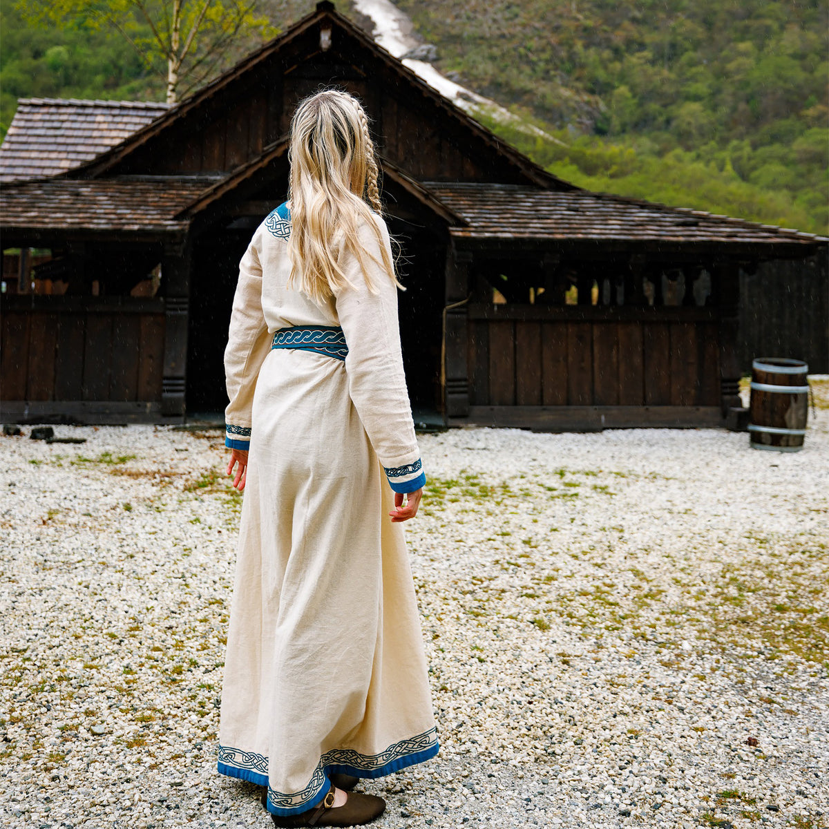 Image produit Robe Viking Lagertha Beige-Bleu