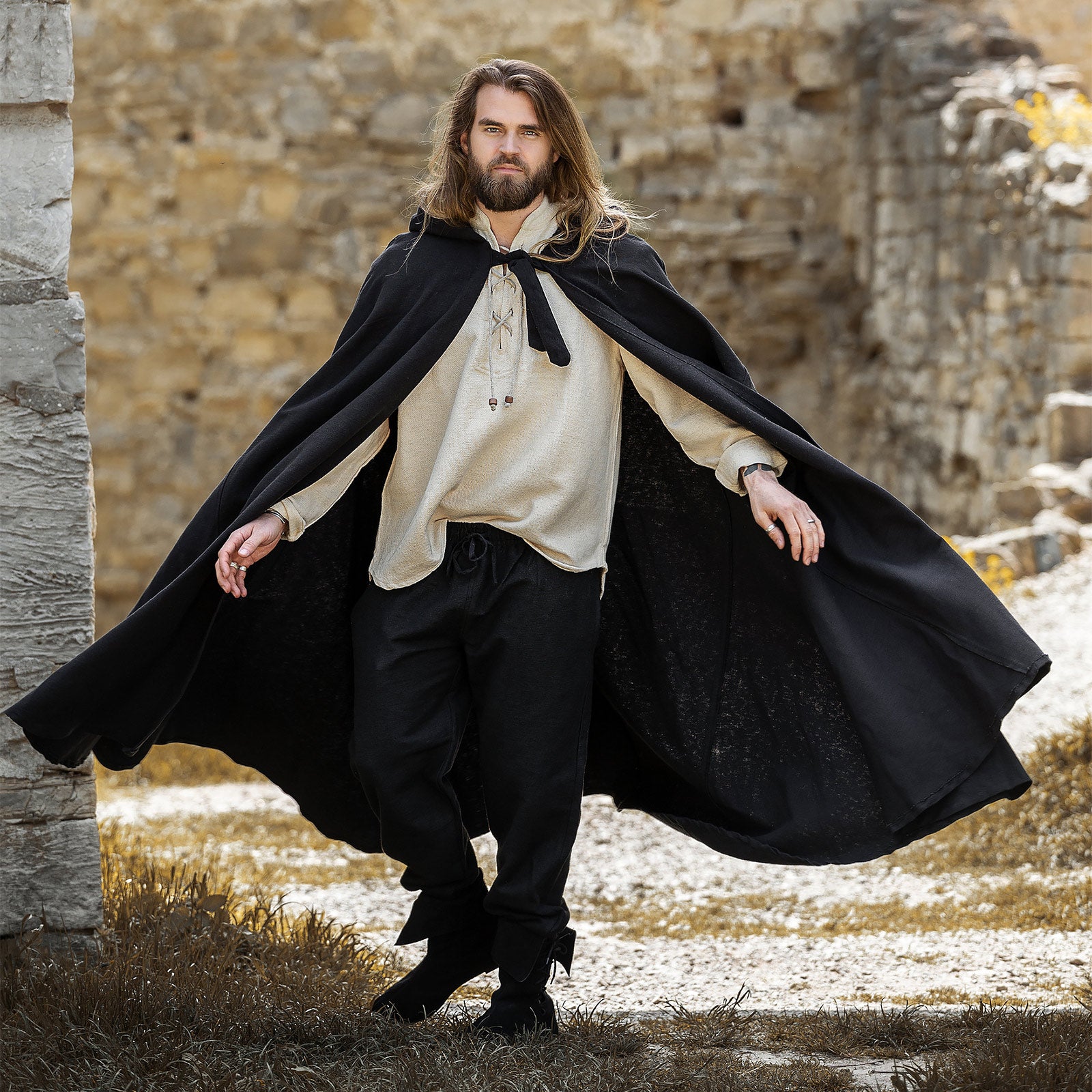 Image produit Cape médiévale Elinor noire