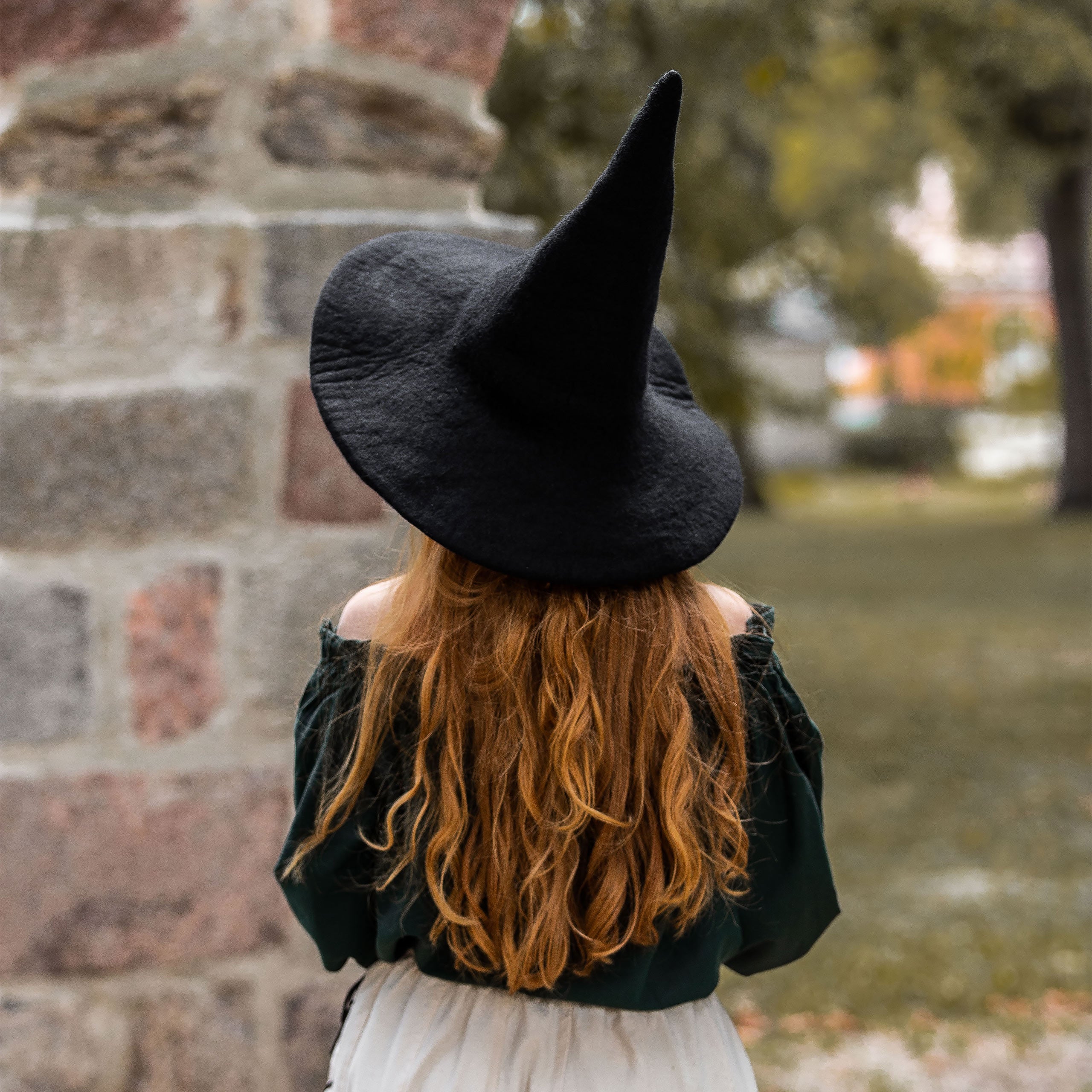 Image produit Chapeau Pointu Médiéval Agata Noir