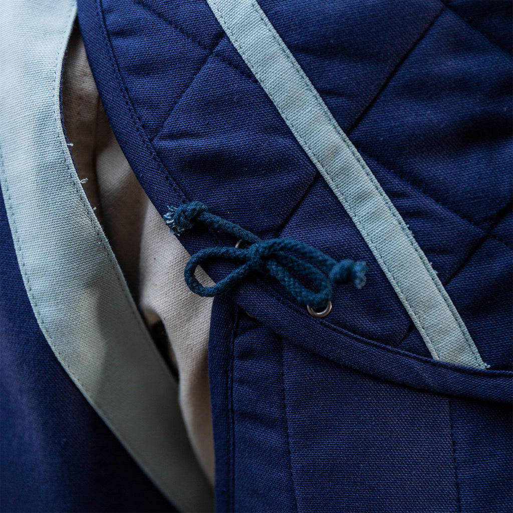 Productafbeelding Dungeons & Dragons - Cleric Schouders blauw