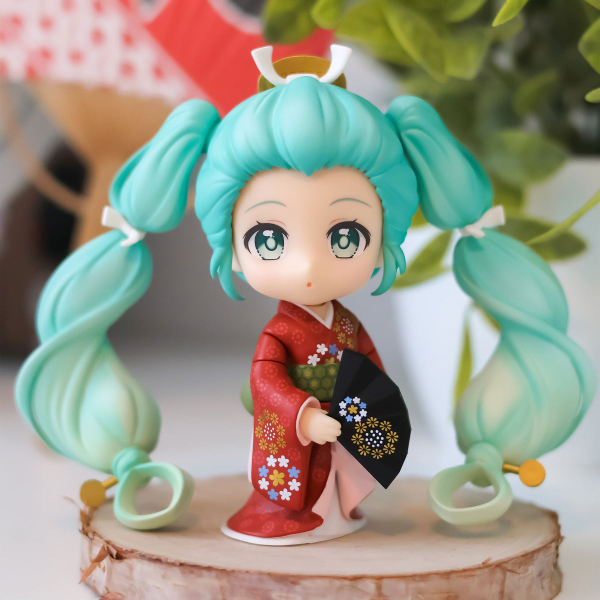 Image produit Hatsune Miku - Beauty Looking Back Version Nendoroid Action Figure