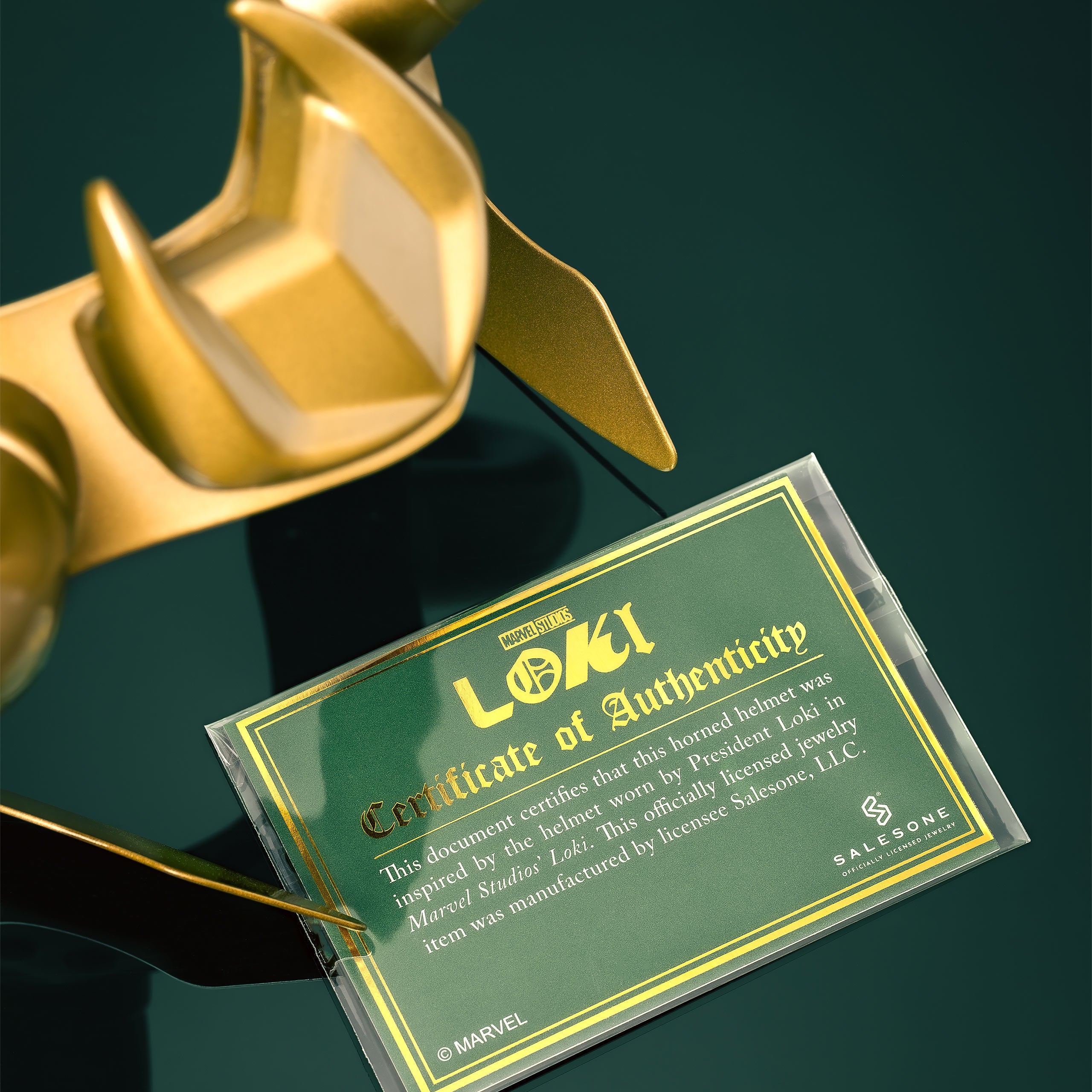 Productafbeelding Loki - Meester van het Kwaad Helm Replica