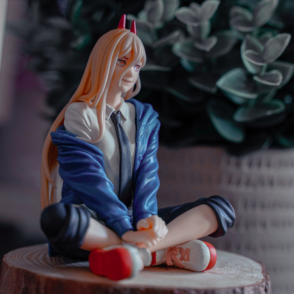 Image produit Chainsaw Man - Figurine Power assise