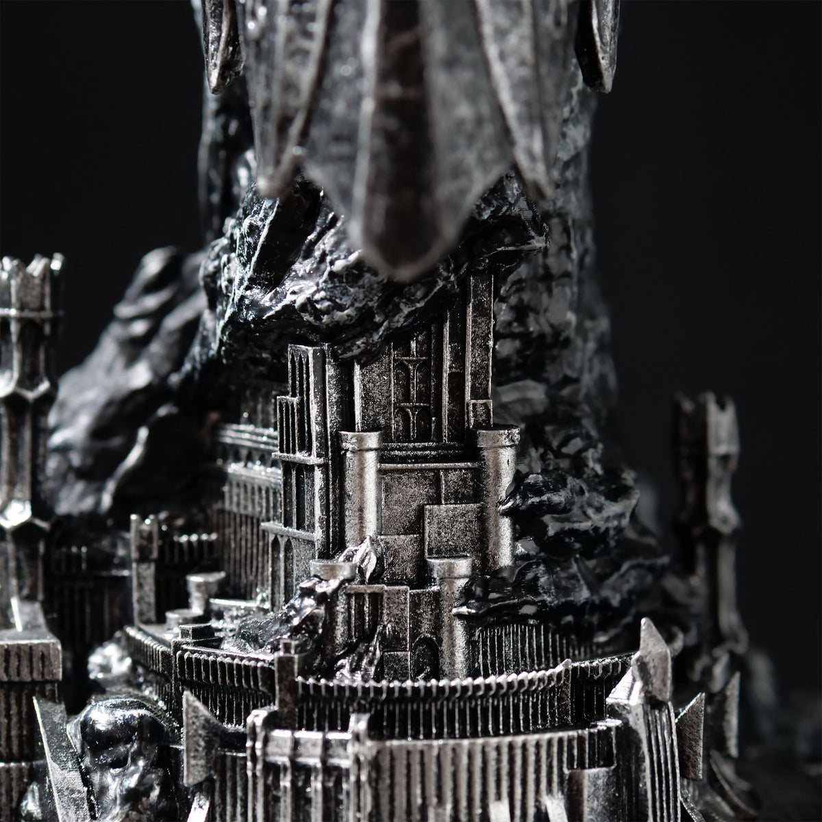 Produktbild Der Herr der Ringe - Sauron Kerzenständer deluxe