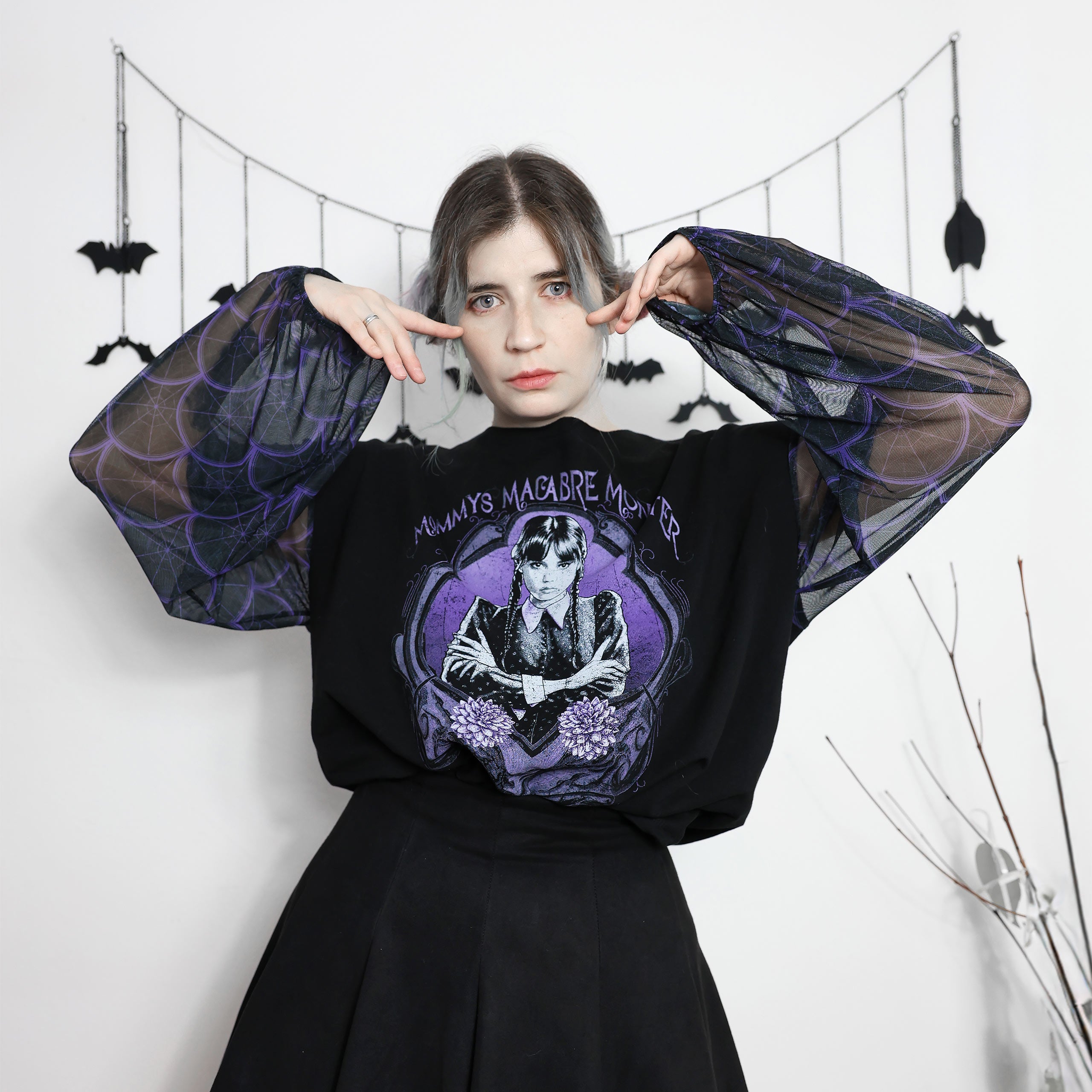 Productafbeelding Woensdag - Mama's Monster Crop Sweater
