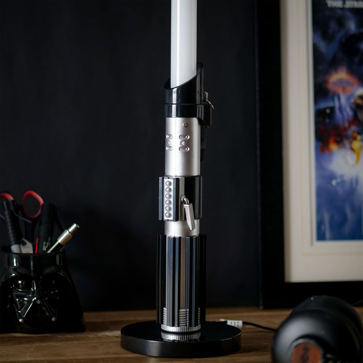 Image produit Star Wars - Lampe de table sabre laser de Darth Vader